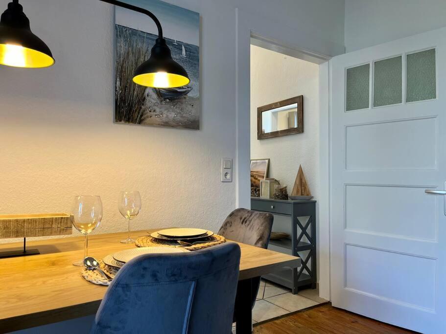 Apartment Meeresbrise Mit Balkon هوسوم المظهر الخارجي الصورة